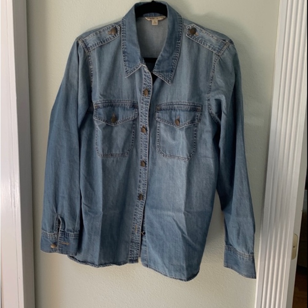 CAbi #920 Tavern shirt SZ XL